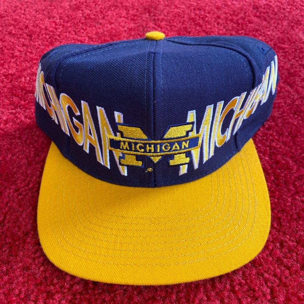 Michigan Wolverines Signature Snapback Hat